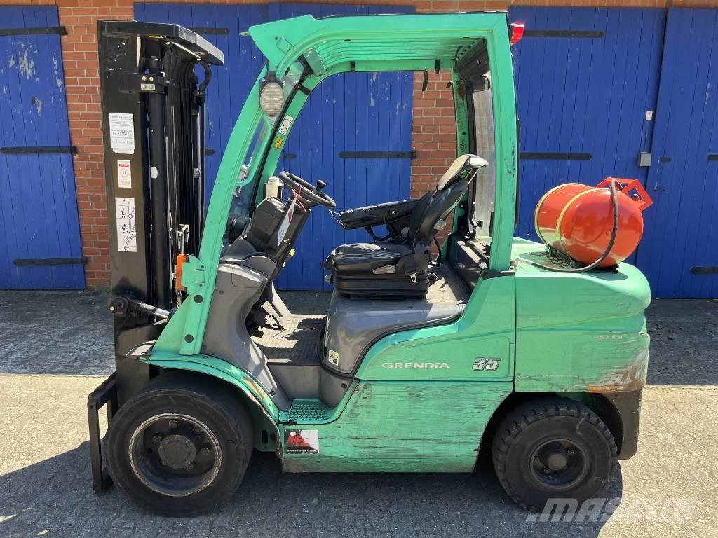 Mitsubishi FG 35 N Gasolmotviktstruckar
