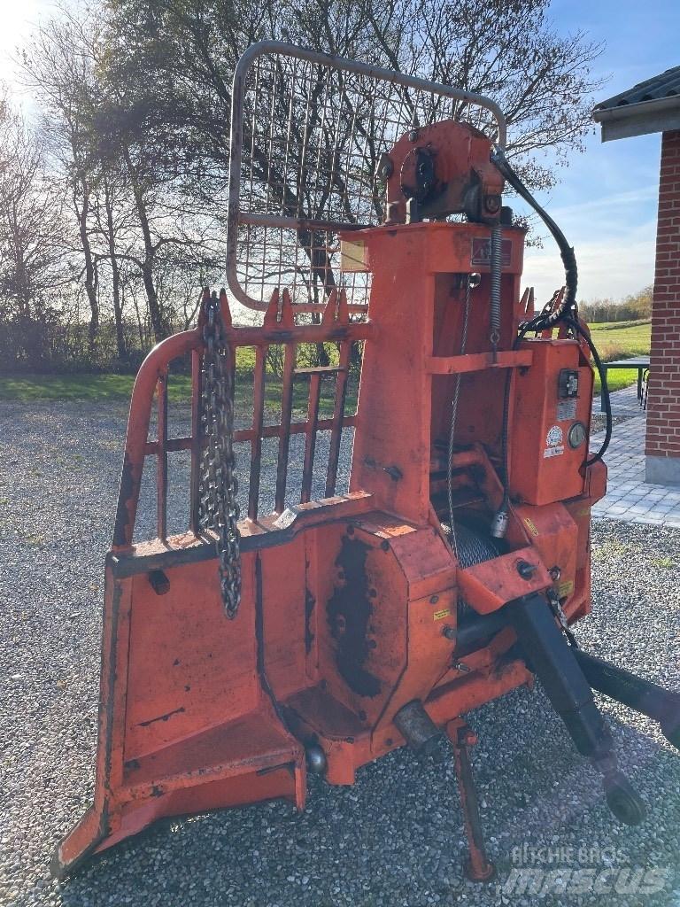 Tiger WH120 Vinschar