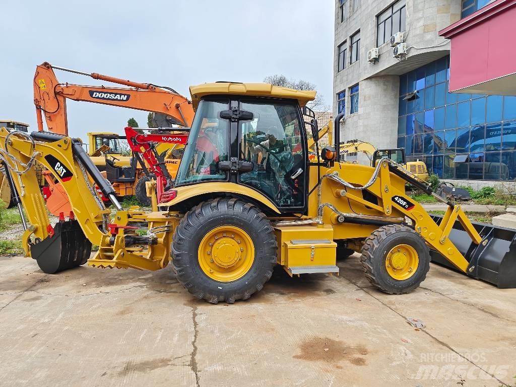 CAT 420 F Grävlastare