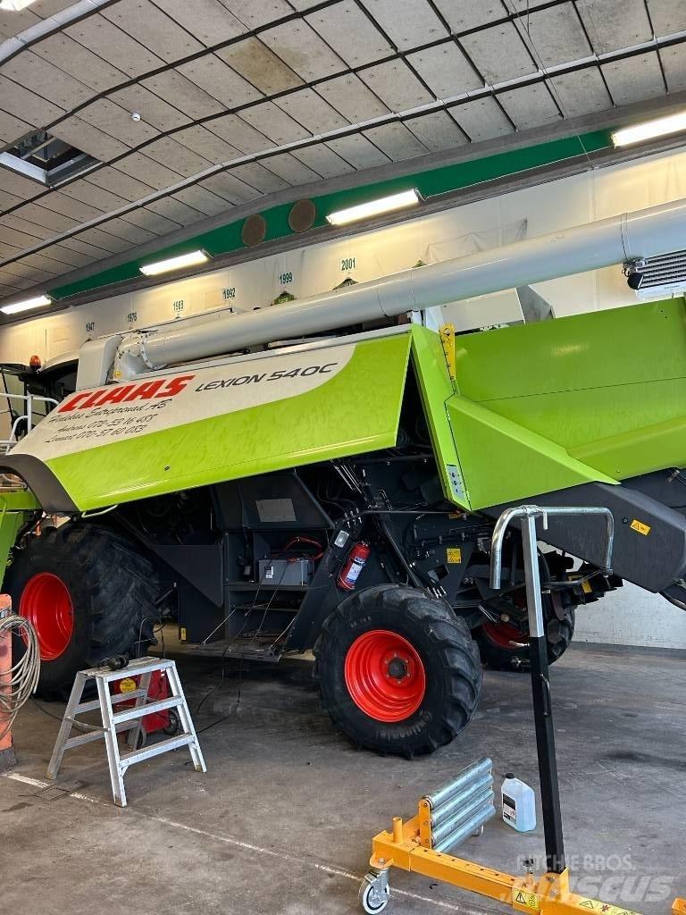 CLAAS Lexion 540 C Skördetröskor