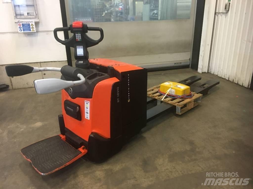 Toyota LPE250 Låglyftare med plattform