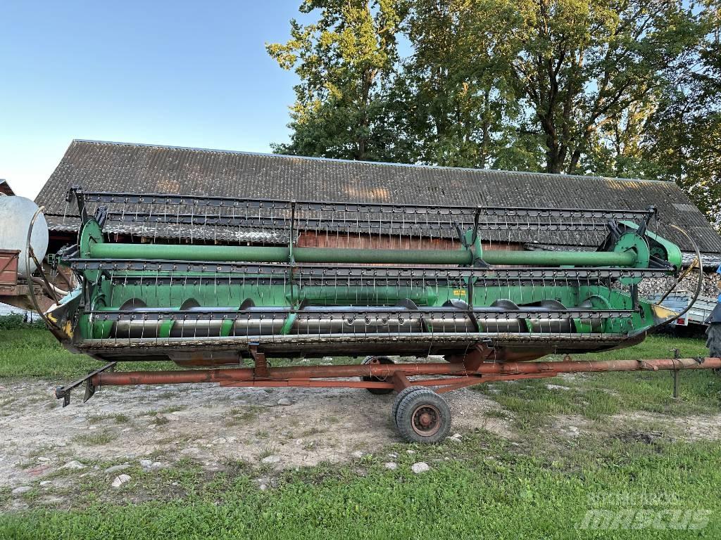 DON 1500B Skördetröskor