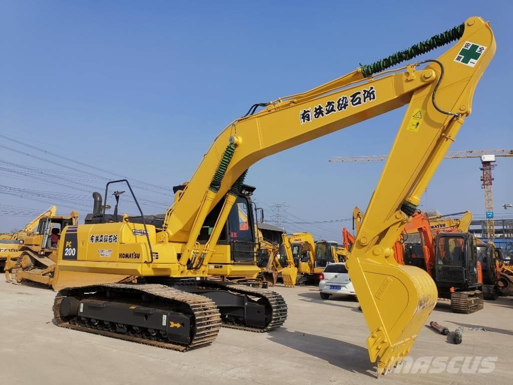 Komatsu PC 200-8N1 Bandgrävare