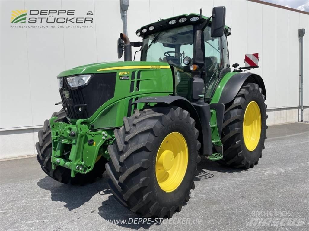 John Deere 6250R Traktorer