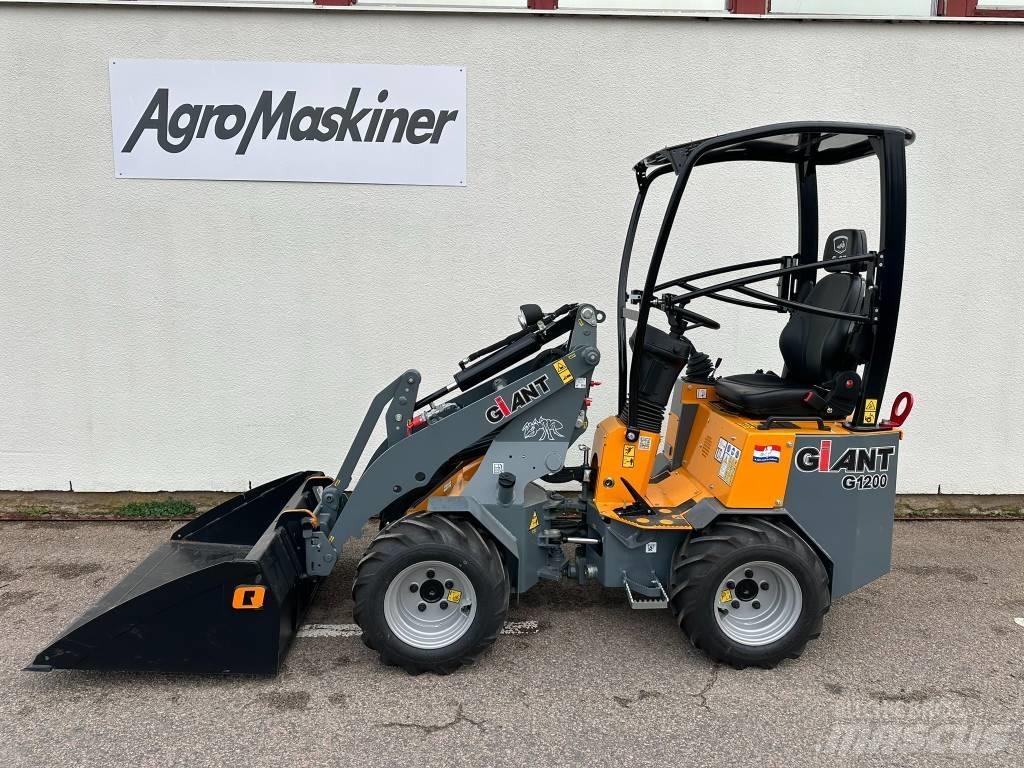 GiANT 1200 Kompaktlastare