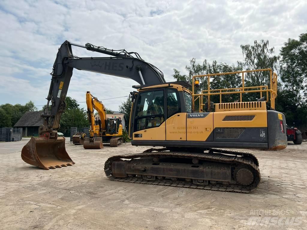 Volvo EC 250 D L Bandgrävare