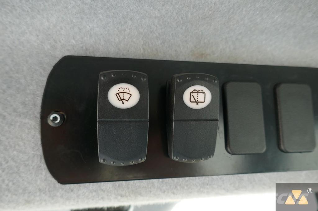 CAT CB10 Tvåvalsvältar