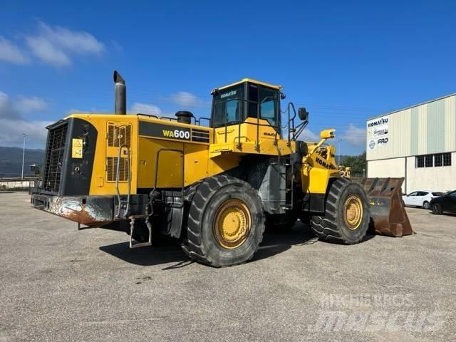 Komatsu WA 600-6 Hjullastare