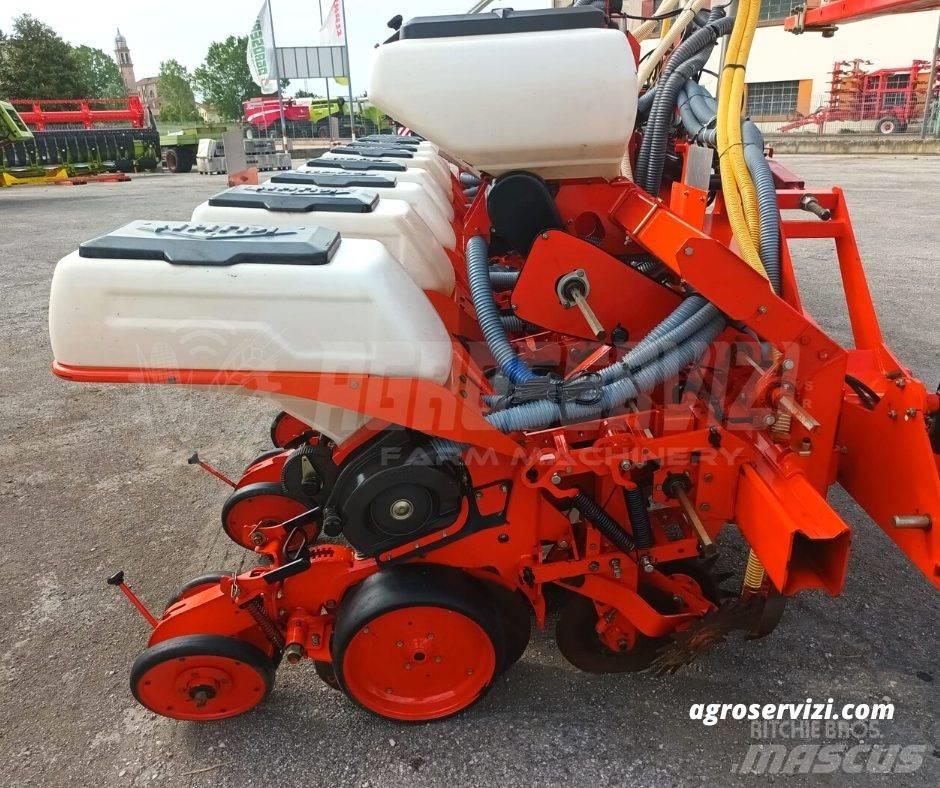 Kuhn maxima  8 F Precisionsåmaskiner