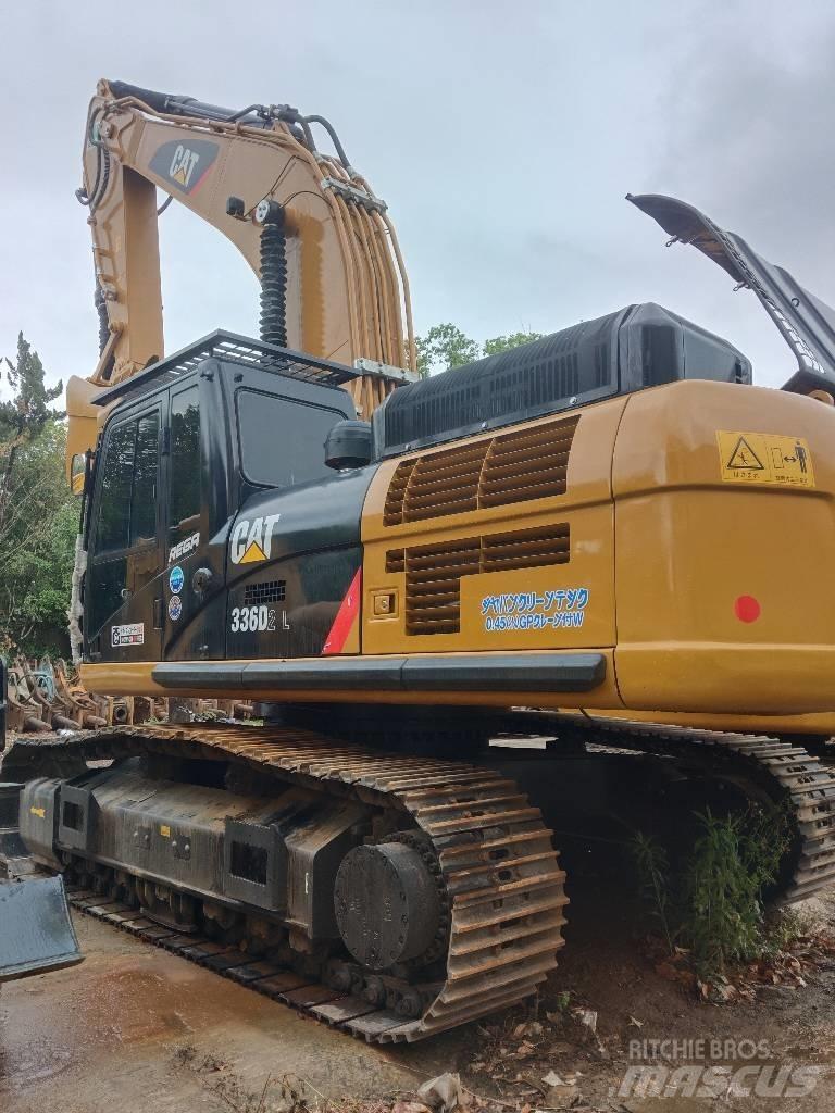 CAT 336 D2L Bandgrävare