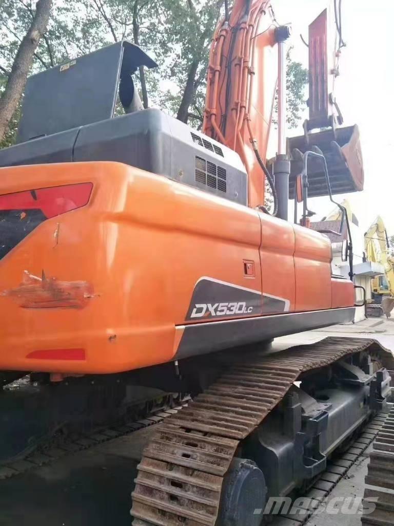 Doosan DX 530 LC-5 Bandgrävare