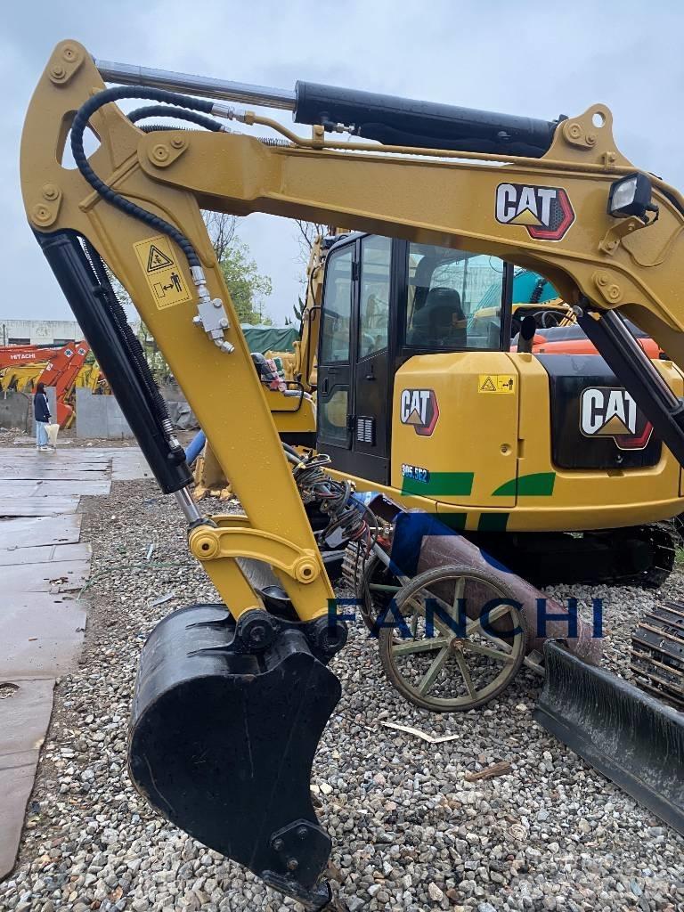 CAT 303.5E Minigrävare < 7t