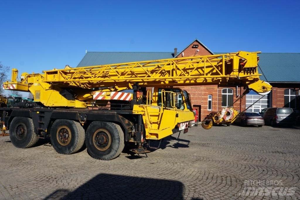 Faun RTF 40-3 Allterrängkranar