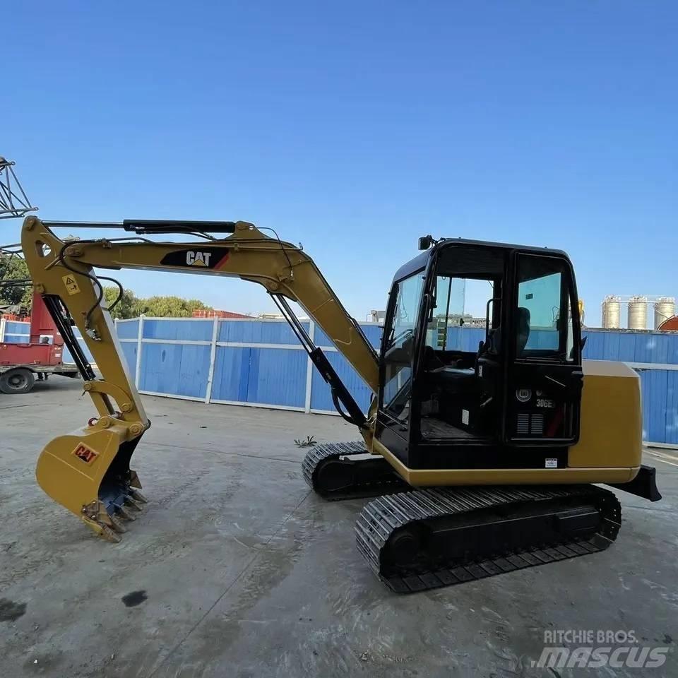 CAT 306E2 Bandgrävare