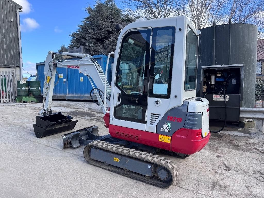 Takeuchi TB 219 Minigrävare < 7t