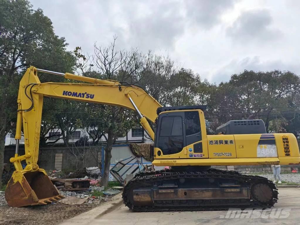 Komatsu PC 450-8 Bandgrävare