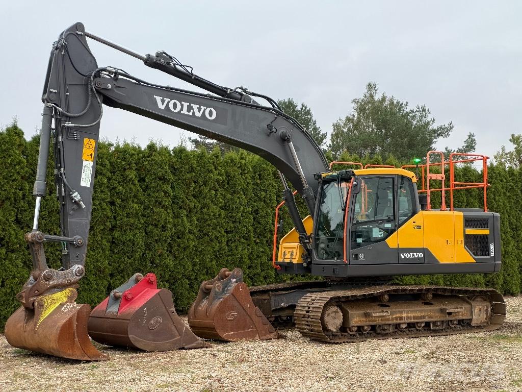 Volvo EC 220 EL Bandgrävare