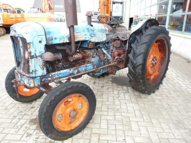Fordson Major Traktorer
