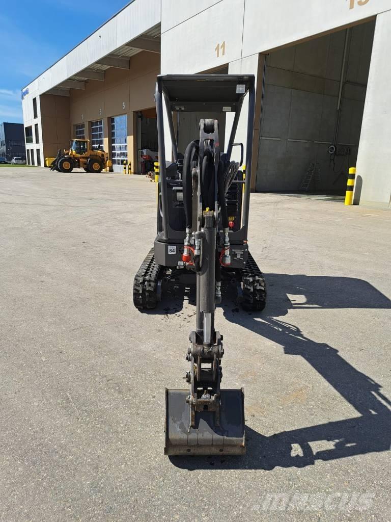 Volvo JECR18E Minigrävare < 7t