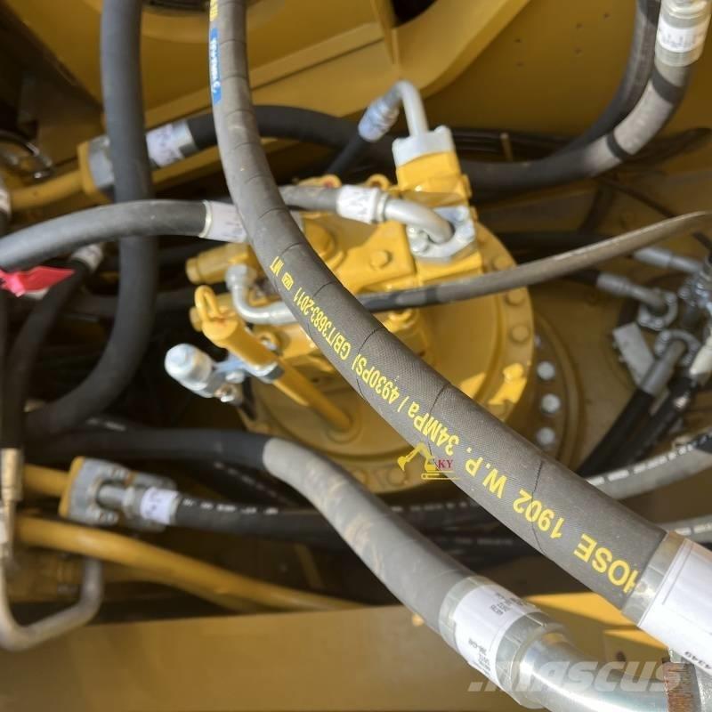 CAT 330 D Bandgrävare