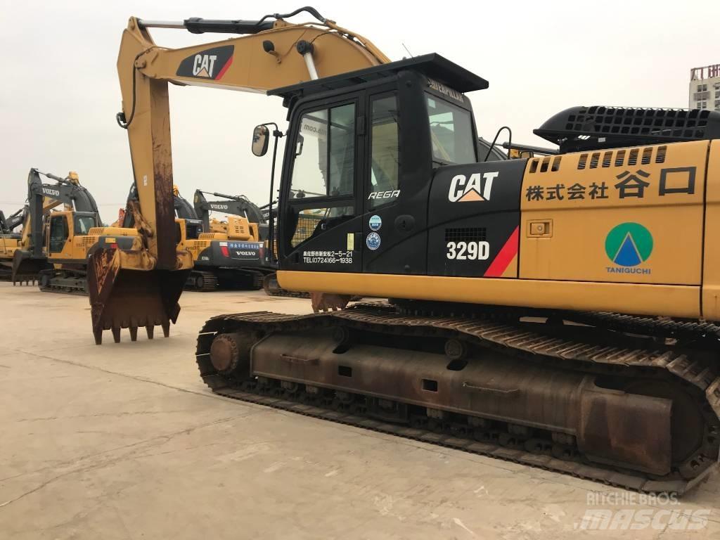 CAT 329 D L Bandgrävare