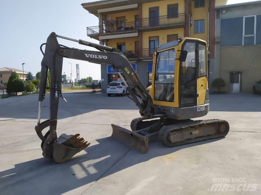 Volvo ECR 38 Minigrävare < 7t