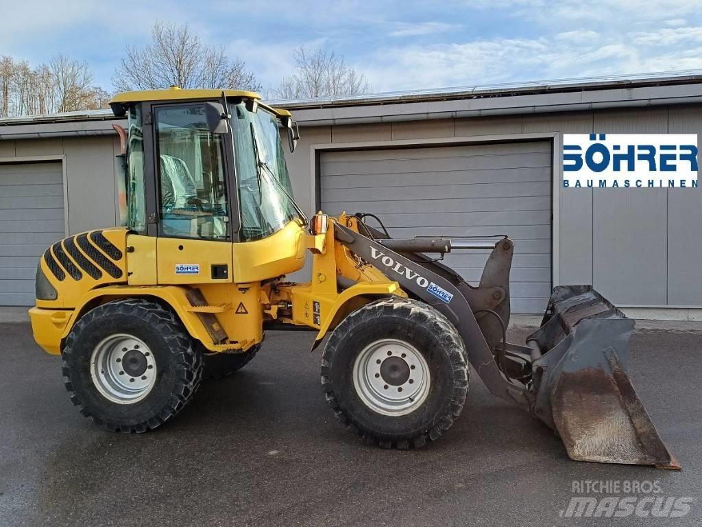 Volvo L 30 B Hjullastare