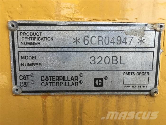 CAT 320 B L Bandgrävare