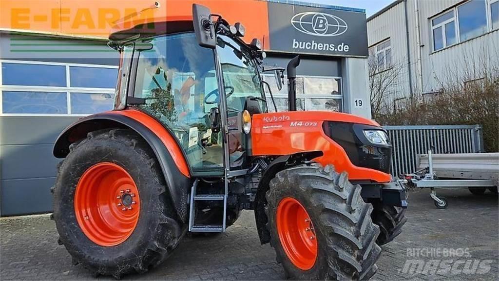 Kubota m4-073 cab Traktorer