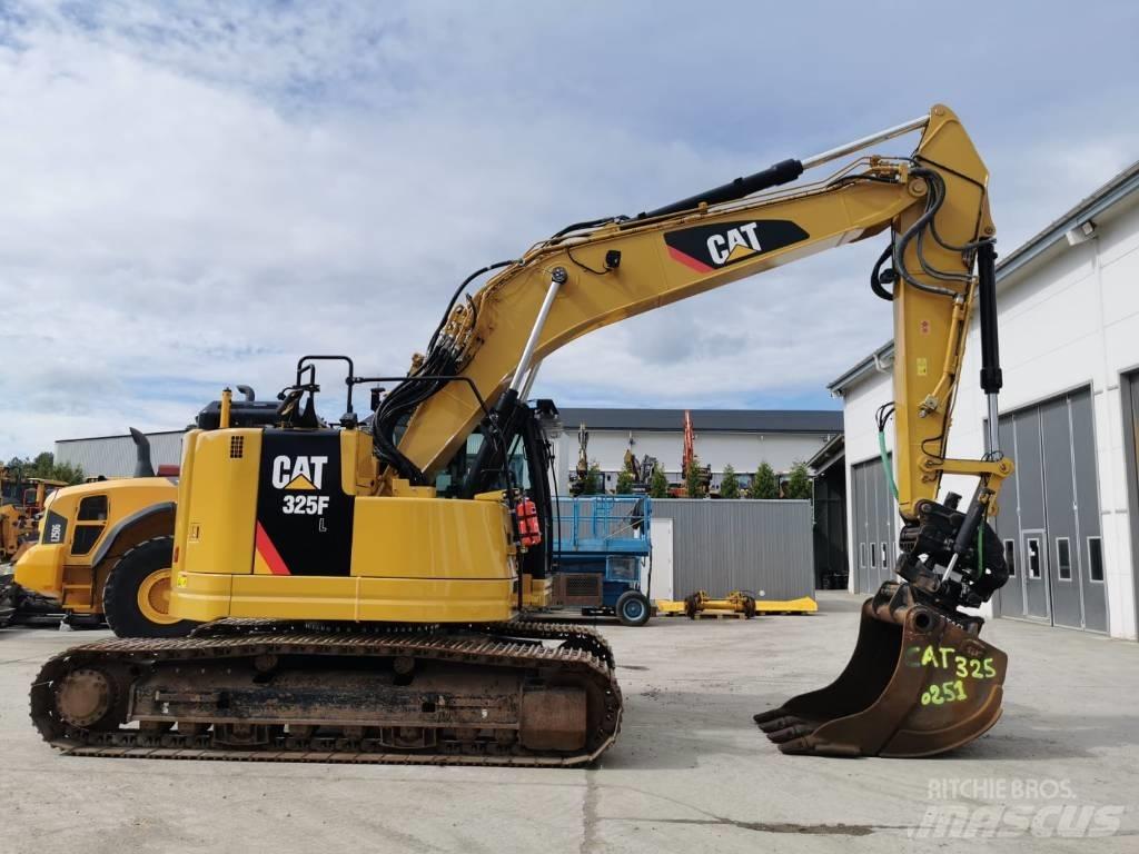 CAT 325FL CR Bandgrävare