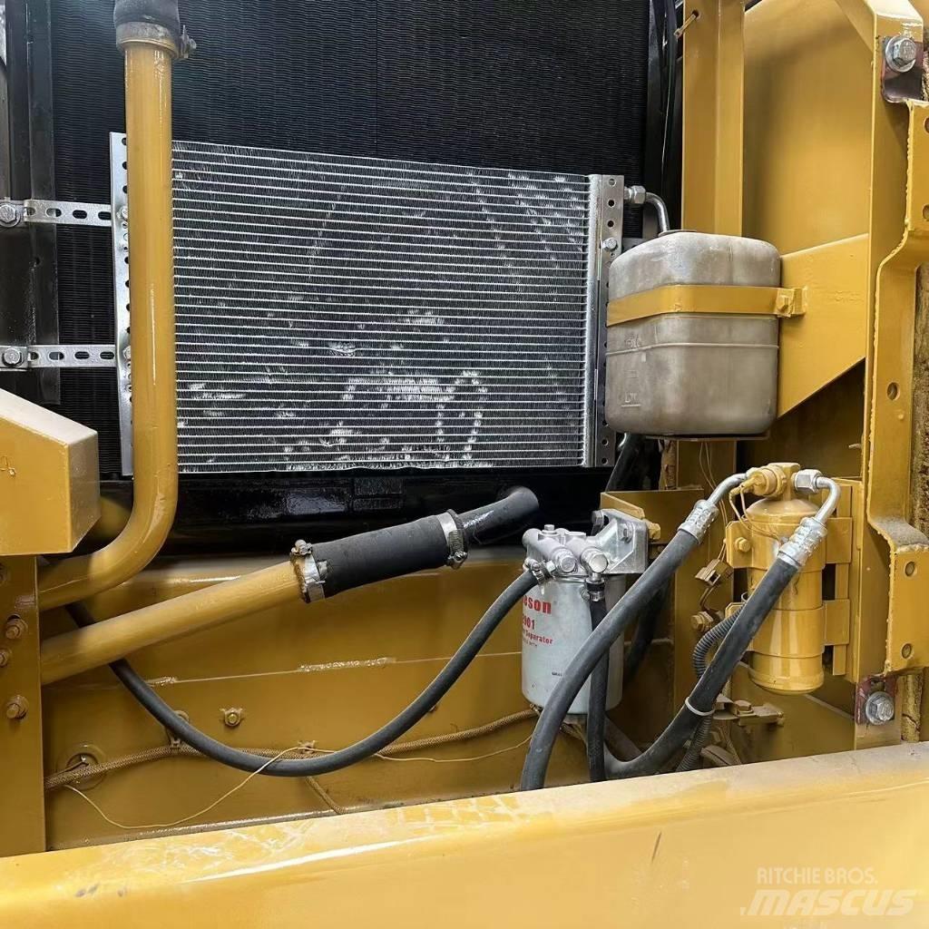 CAT 320B Bandgrävare