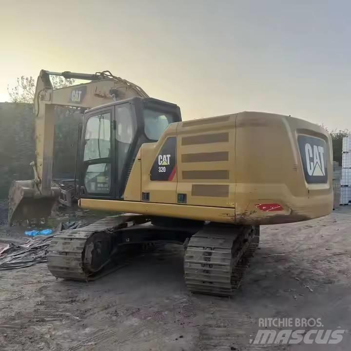 CAT CAT323GX Bandgrävare