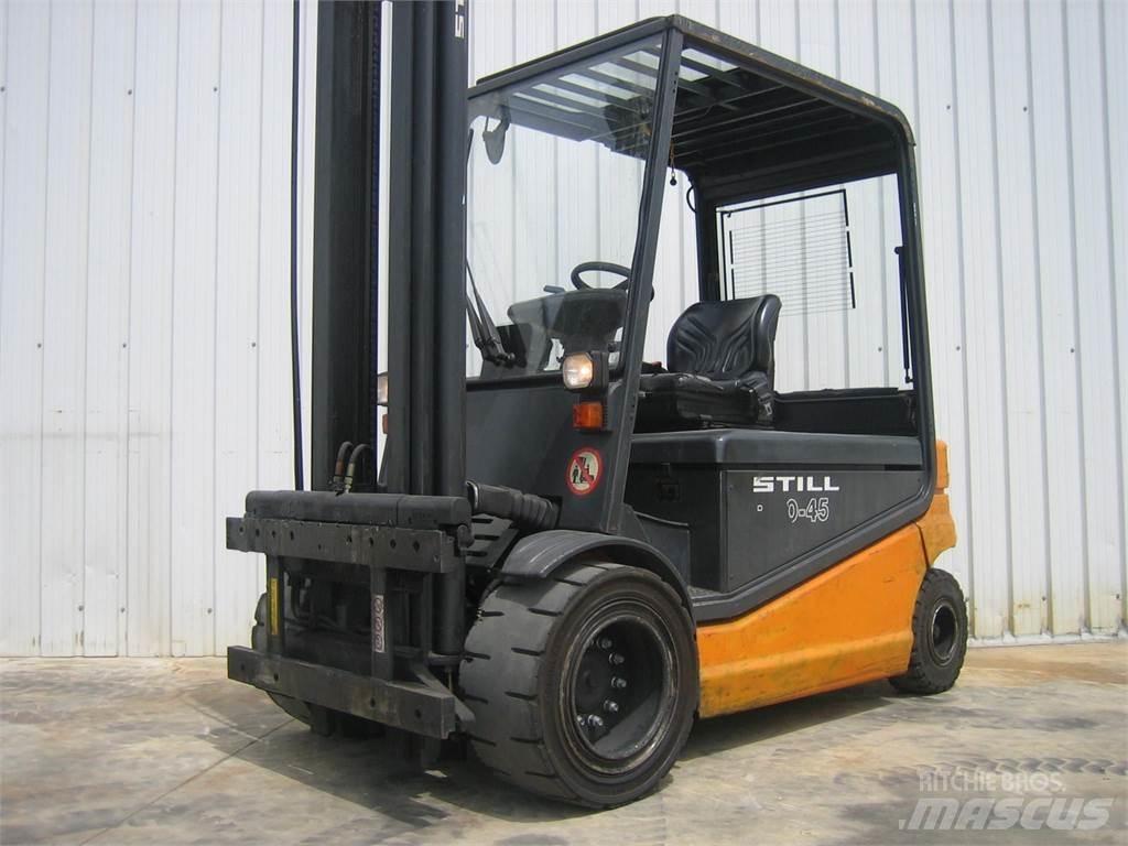 Still R60 45 Elmotviktstruckar