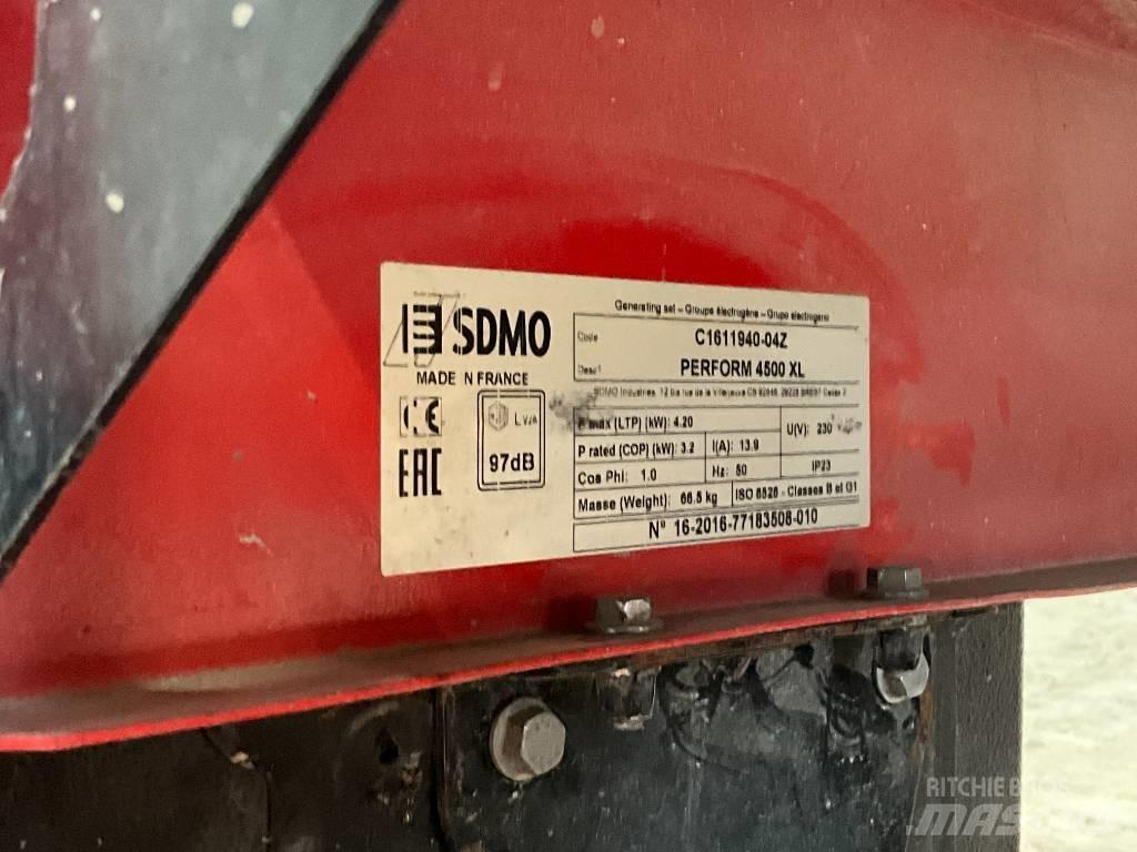 Sdmo perform 4500 XL Bensingeneratorer