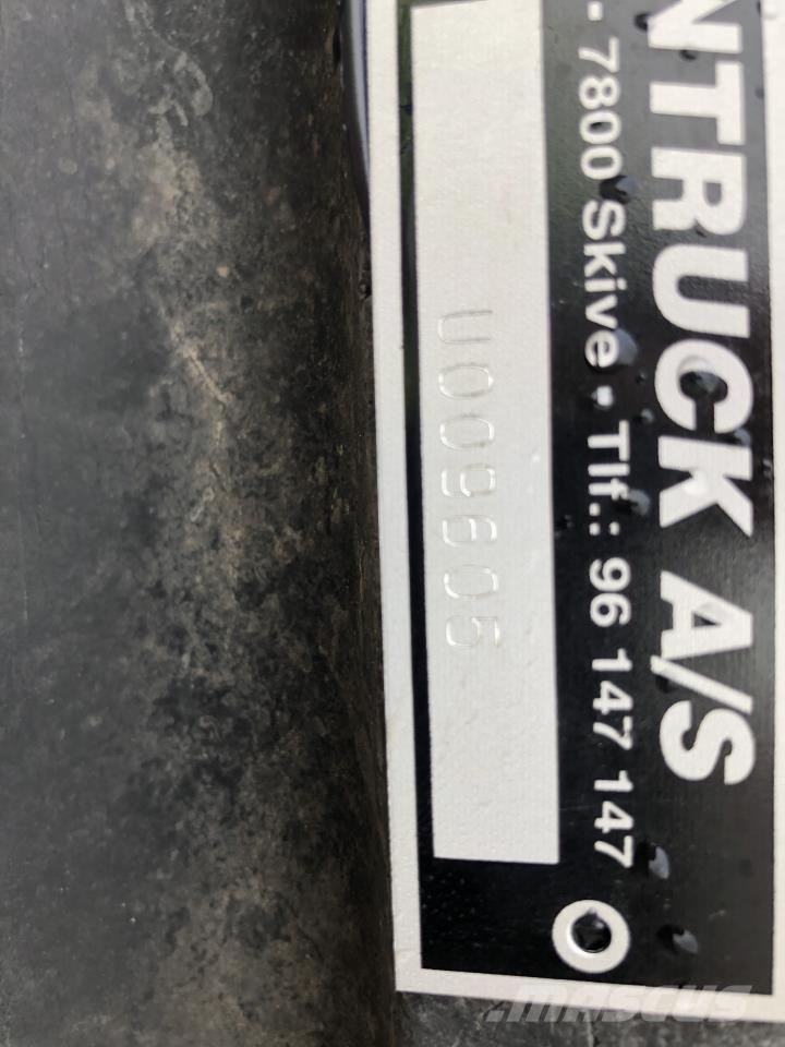  Øvrige ØVRIGE Däck, hjul och fälgar