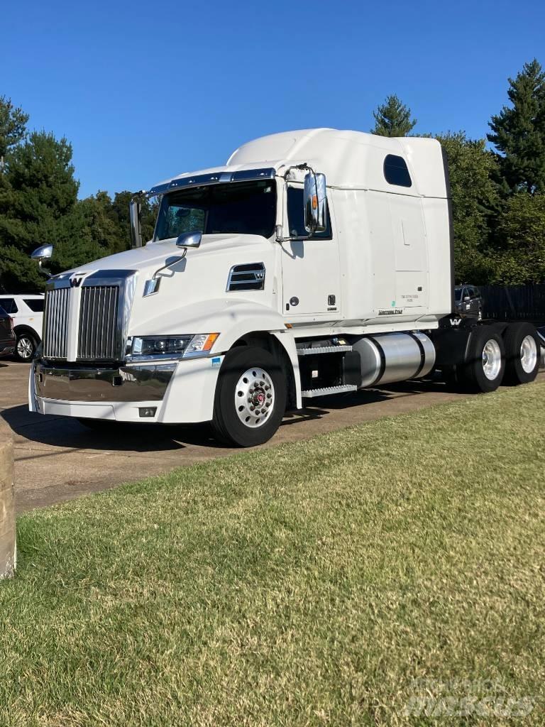 Western Star 5700 XE Dragbilar