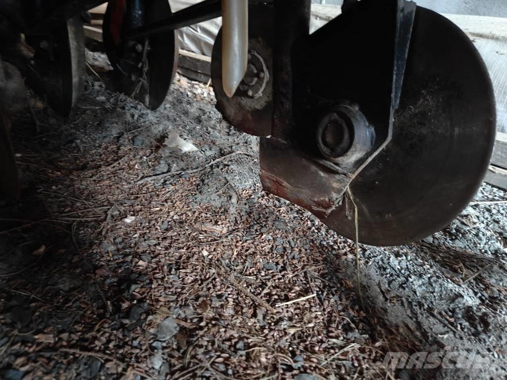 Junkkari 4000s Kombisåmaskiner