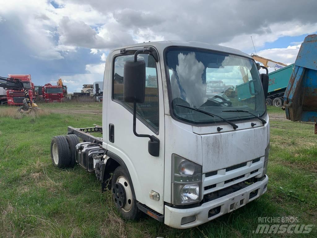 Isuzu FOR PARTS Lätta skåpbilar