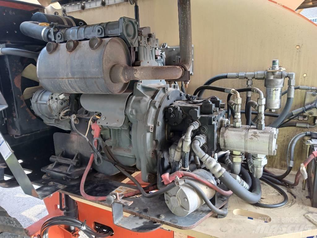 JLG 460SJ Teleskop bomliftar