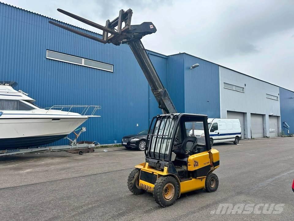 JCB TLT 25 D Teleskoplastare