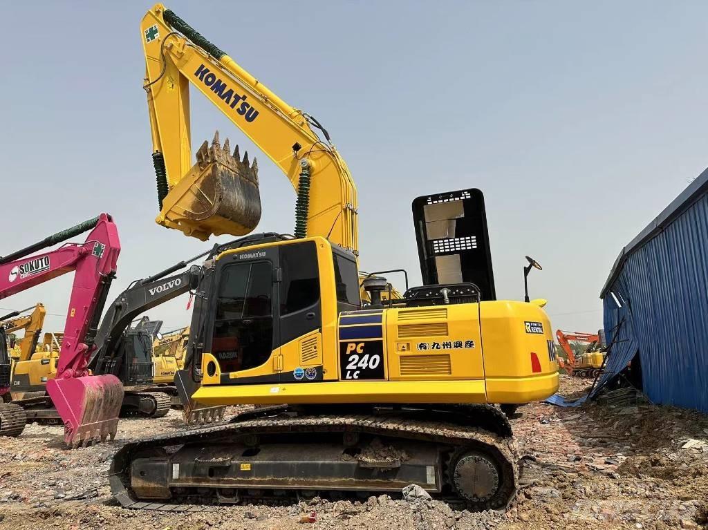 Komatsu PC 240 Bandgrävare
