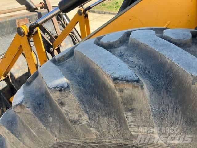 JCB 4 CX Grävlastare