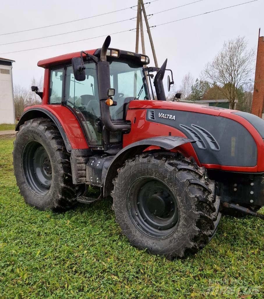 Valtra T 202 Versu Traktorer