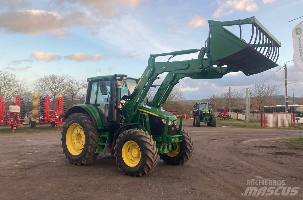 John Deere 6120M Traktorer