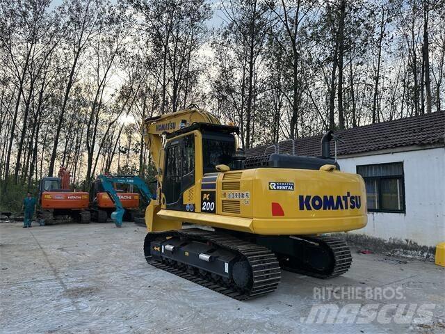 Komatsu PC200-8 Bandgrävare