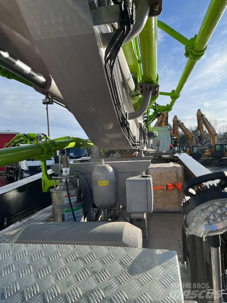 Zoomlion ZL43 Lastbilar med betongpump
