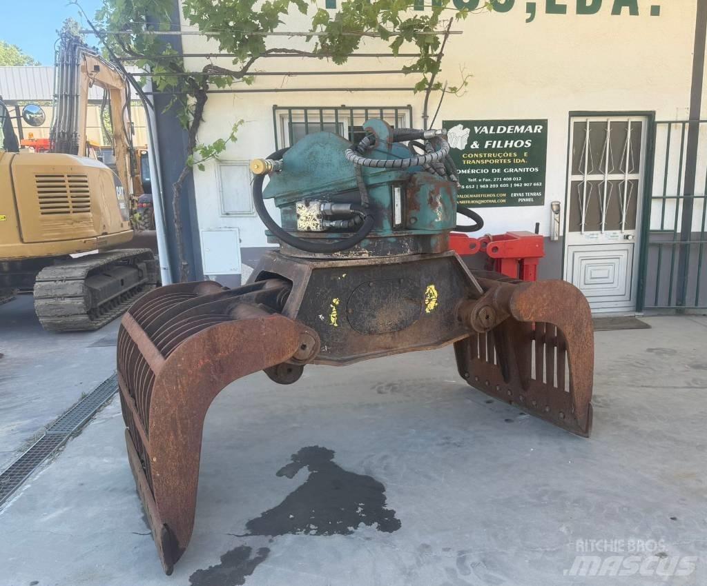 CAT G 320B-D Gripar