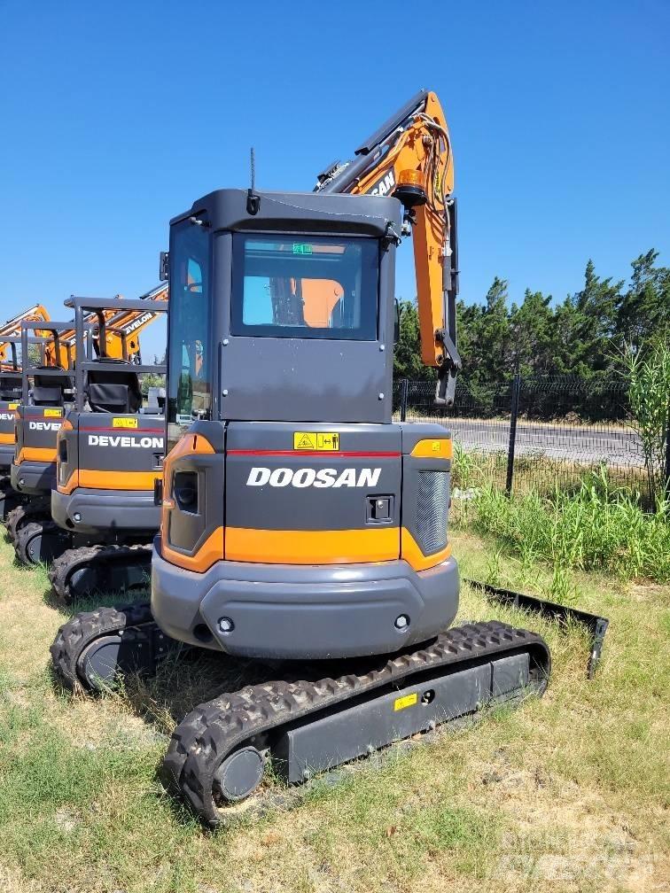 Doosan DX35Z-7 Minigrävare < 7t