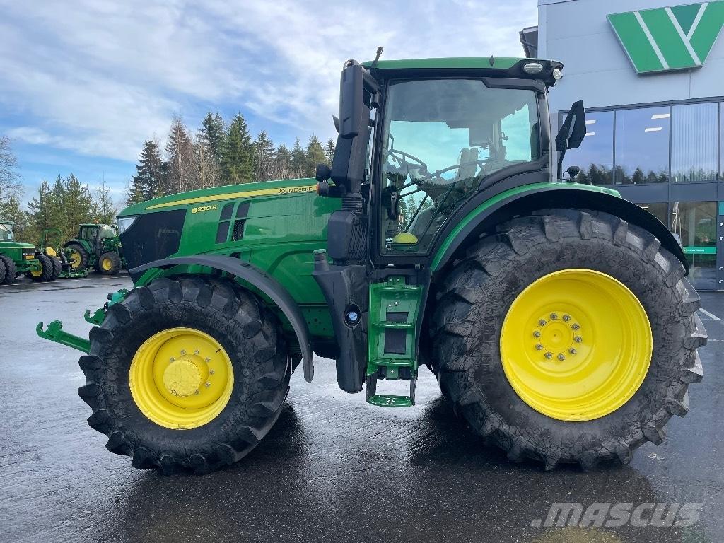 John Deere 6230R Traktorer