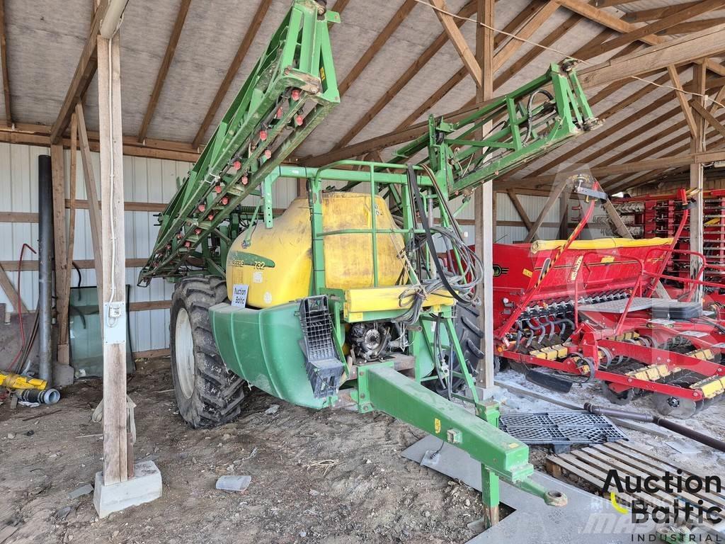 John Deere 732 Dragna sprutor